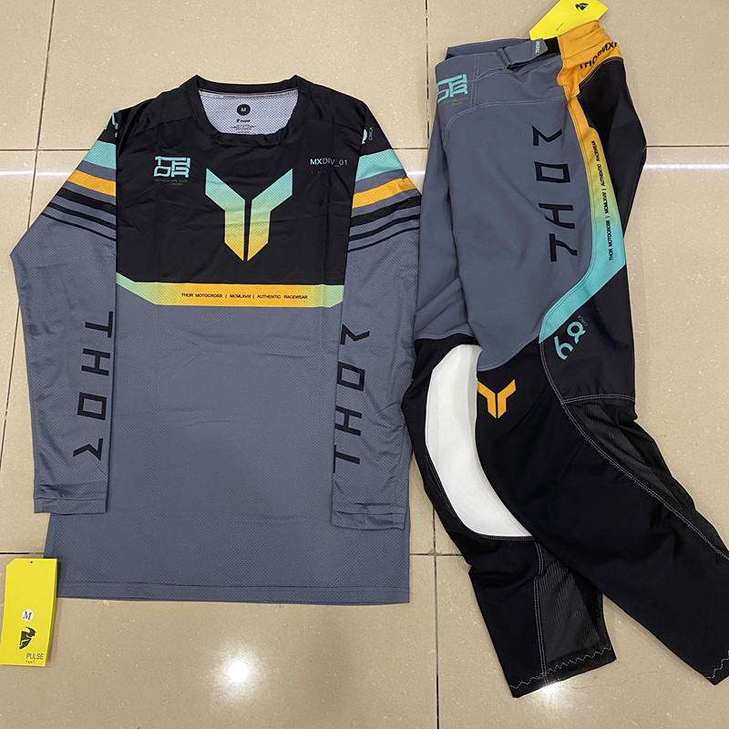 ชุดกีฬาขี่มอเตอร์ไซค์แบบออฟโรด - Gear Set Motorcycle บทวิจารณ์และราคา